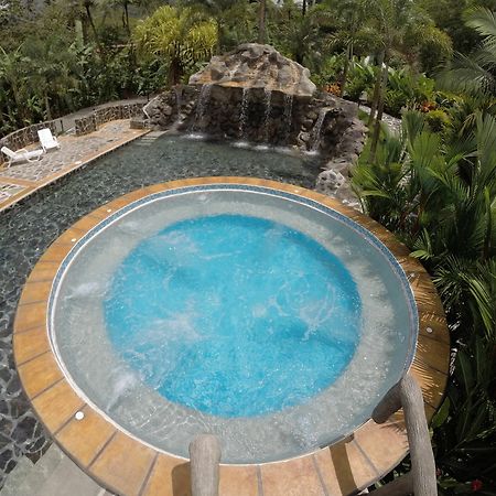 Mussaenda, Arenal Hotel La Fortuna ภายนอก รูปภาพ
