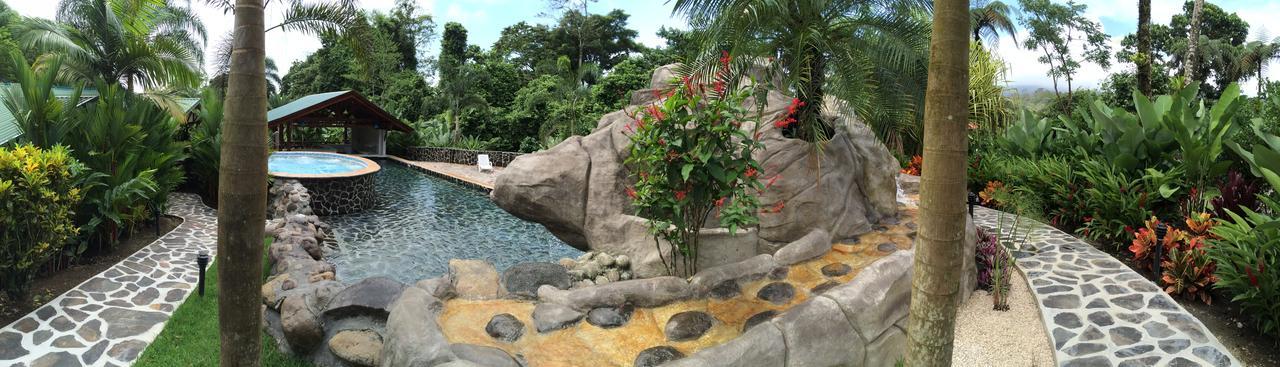 Mussaenda, Arenal Hotel La Fortuna ภายนอก รูปภาพ