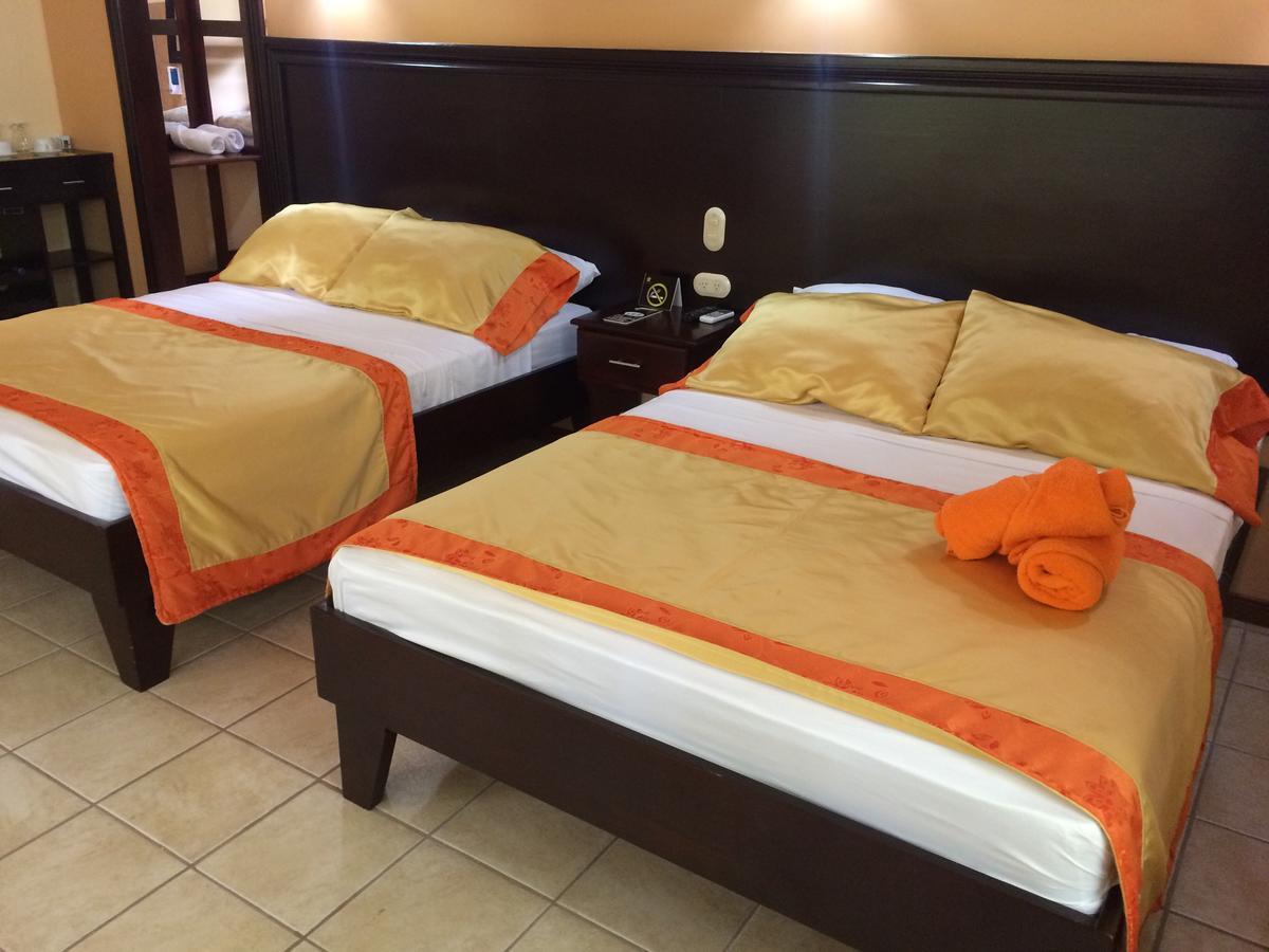 Mussaenda, Arenal Hotel La Fortuna ภายนอก รูปภาพ